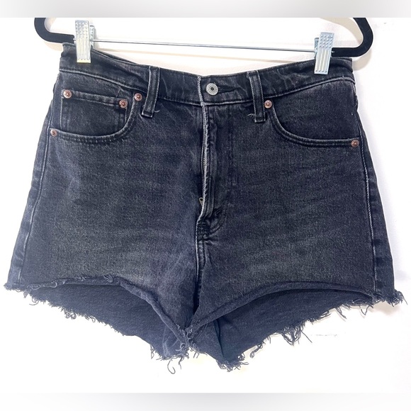 Abercrombie & Fitch High Rise 90’s Cutoff Black Denim Shorts, Size 28 - Picture 2 of 9